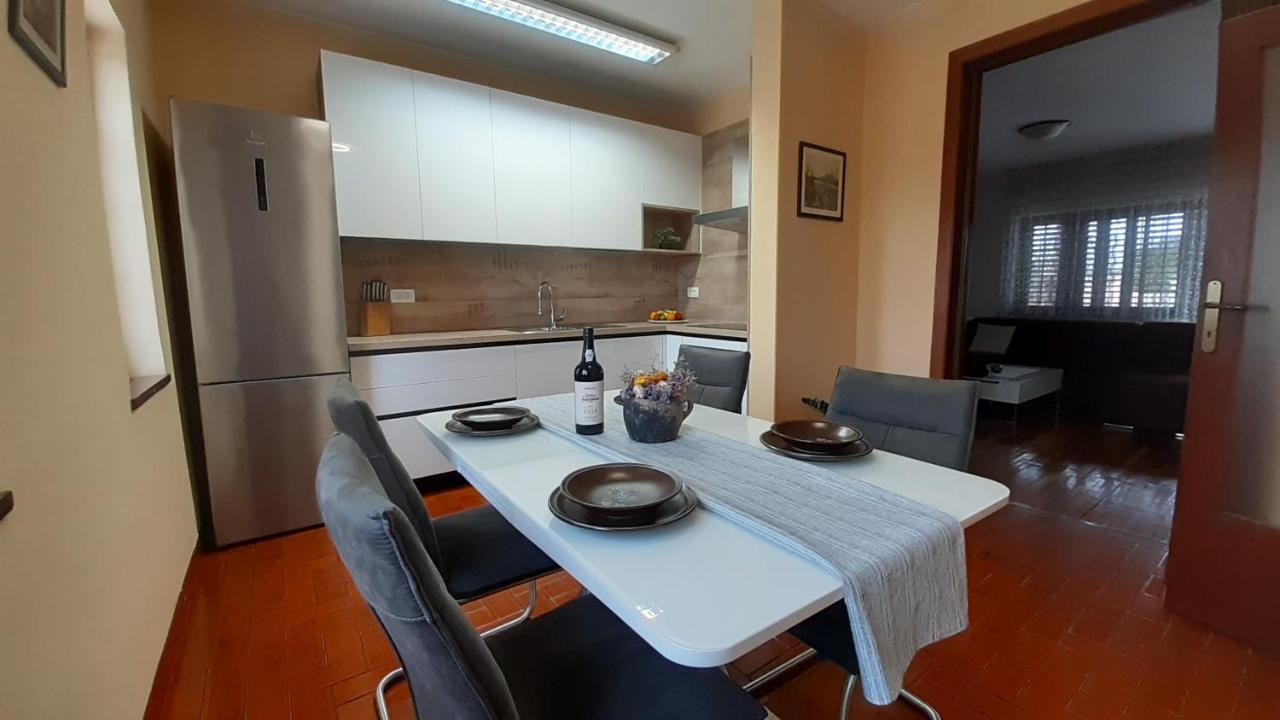 Villa Komel With Pool Fažana Zewnętrze zdjęcie